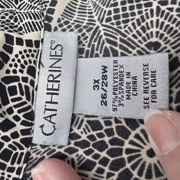 Catherines Shirt Womens 3X Black White Geometric Button Front Roll Tab Tunic - Picture 6 of 11